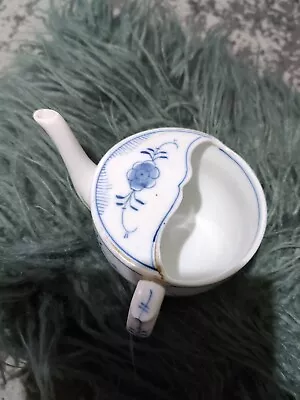 Buy Antique Maw & Co Blue And White Feeding Cup. Onion Pattern. Large • 10£