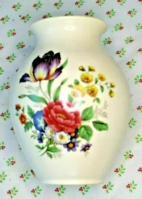 Buy New Devon Pottery Newton Abbot Floral Design Vase • 2.75£