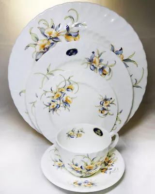 Buy JUST ORCHIDS By Aynsley 5 Piece Place Setting NEW NEVER USED Made In England • 151.84£