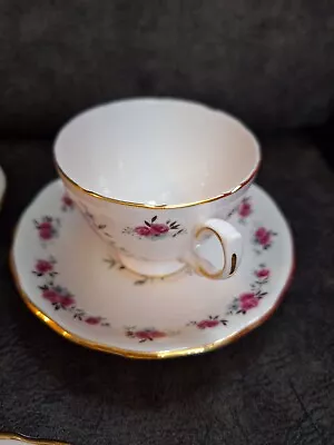 Buy QUEEN ANNE Tea Set Pink Rose, Gold Rim Bone China England 8186 • 7.99£