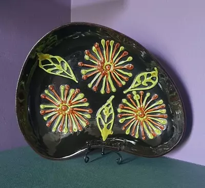 Buy IOW Brading Pottery Slipware Atomic Floral Kidney Shaped Dish By Krystyna Young • 51£