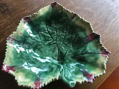 Buy Caldas De Rainha Vintage Vine Leaf Raised Bowl Portuguese Pottery • 8.99£