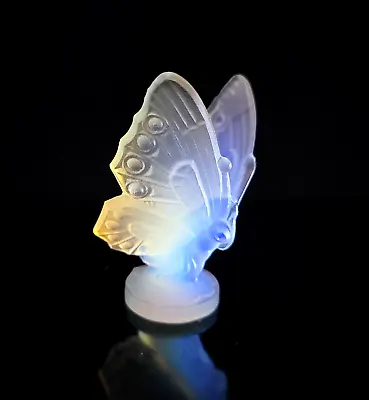 Buy Vintage SABINO France Opalescent Glass BUTTERFLY 2.5  Open Wing • 76.10£