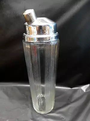 Buy Vintage Art Deco Glass Cocktail Shaker Skyscraper With Vertical Ribbed Design • 42.52£