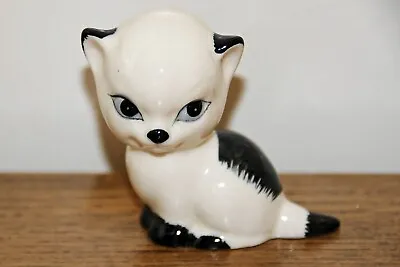 Buy Szeiler Small Black And White China Cat 2.5 Ins • 5£