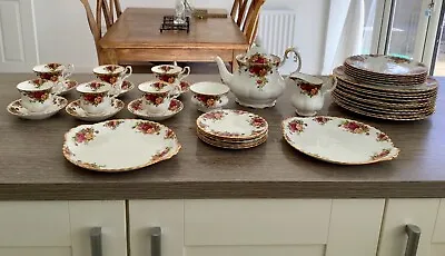 Buy Royal Albert Old Country Roses Large Tea Dinner Fine China Set • 299£
