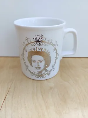 Buy Vintage Queen Elizabeth II Silver Jubilee Commemorative Mug 1952-1977 Preloved • 4£