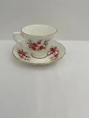 Buy Queen Anne Bone China Teacup And Saucer Made In England • 12.22£