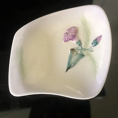 Buy CARLTON WARE DISH HAND PAINTED AUSTRALIAN DESIGN MADE IN ENGLAND Vintage • 5.50£