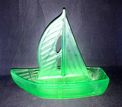 Buy Stunning & Rare Uranium Glass Sailing Boat By Carlshutte. Art Deco. Vaseline • 74.99£