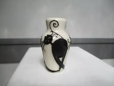 Buy Moorcroft Miniature Vase In Cat Design • 21£