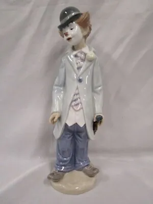 Buy Beautiful Lladro - Circus Sam - Clown With Violin Figurine  -  Nice Piece • 188.99£