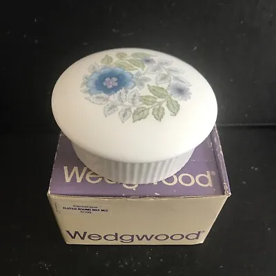 Buy Wedgwood Bone China CLEMENTINE Fluted Lidded Trinket Box - Boxed - 5089 • 1.99£