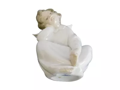 Buy Angel Figurine Cute By Lladro Daisa 70s 7in Tall Rare Vintage - Charity Listing • 34.99£