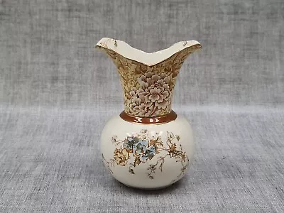 Buy Vintage Doulton Burslem Rutland Vase • 18£