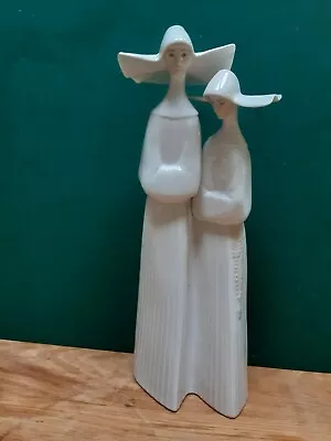 Buy A Large Lladro Figure Depicting Nuns - 13  High - 1st • 21£
