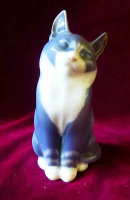 Buy Royal Copenhagen Figure Of A Cat No' 1805 13.5 Cm High. • 10.99£