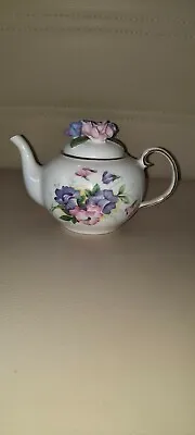 Buy Royale Stratford Country Cottage Teapot ' Sweet Pea' , Compton & Woodhouse • 100£