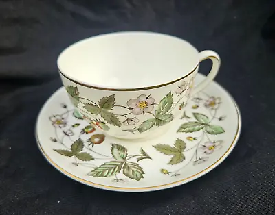 Buy Wedgwood STRAWBERRY HILL   Oversize Or Breakfast Cup And Saucer • 18.50£