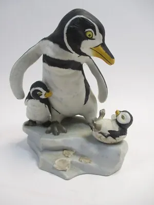 Buy Wow! Penguin Group Figurine Hand Painted  Porcelain Franklin Mint 1987 Vintage • 15.99£