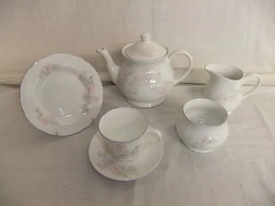 Buy C4 Porcelain Sadler - Romance - Vintage Floral Tableware - R9 • 3.99£