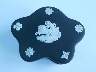 Buy Vintage 1965 Wedgwood Jasperware Black Star Shaped Trinket Pot - Aurora • 7.95£