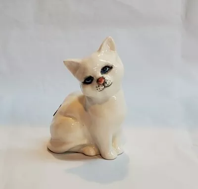 Buy Vintage Beswick England White Cat Sitting Porcelain Figurine Original Sticker 3  • 15.24£