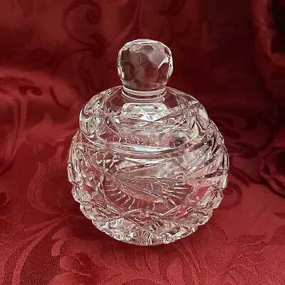 Buy TYRONE CRYSTAL Bowl With Lid  Small • 10£