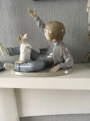 Buy Lladro Nao “ Boy Playing With Dog” Figurine #278 • 30£