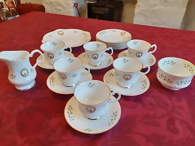 Buy Royal Tara China Tea Set 'The Gladdagh Ring' 21 Pieces Hand Made In Galway • 180£