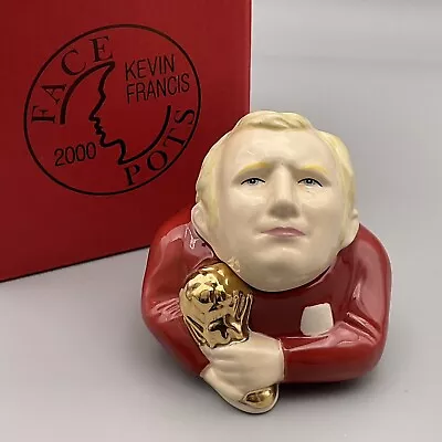 Buy ❤️ A Gorgeous ‘kevin Francis’ Highly Collectable ‘bobby Moore’ Face Pot! New! • 20£