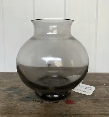 Buy Wedgewood Frank Thrower Smoke Vase • 14£
