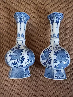 Buy Delft Antique Vases Pair • 120£