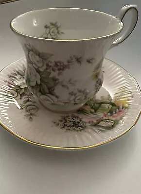 Buy VINTAGE QUEEN’S ROSINA Tea Cup And Saucer Fine Bone China England, White Roses • 20.82£