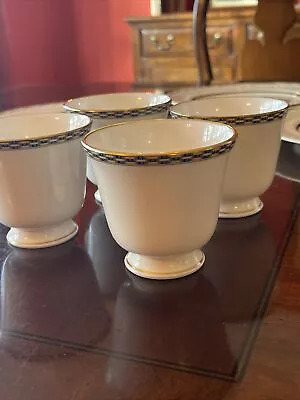 Buy Royal Worcester Francesca Tea Cups • 9£