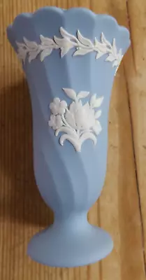 Buy Vintage Wedgwood Blue Jasperware Neoclassical Fluted Posy Vase • 12£