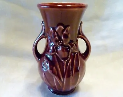 Buy Vinage 5-1/2  SHAWNEE USA Art Pottery VASE Burgundy IRIS • 19.45£