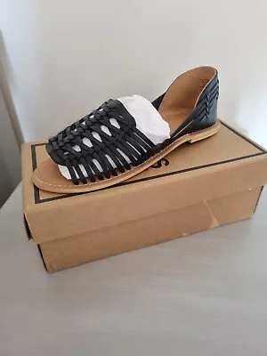 Buy ASOS Florentine Woven Leather Sandals. Black. Size 8. BNIB • 14£