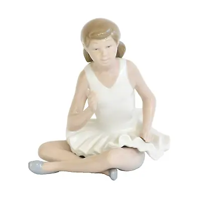 Buy NAO Lladro Figurine Ballerina Girl Sitting Porcelain Handmade Collectible Spain • 42.58£