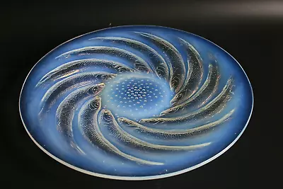Buy Rene Lalique Poissons Opalescent Glass Plate - Circa 1931 • 395£