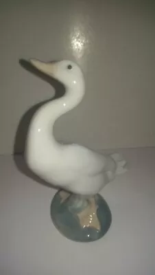 Buy Porcelain Lladro Swan • 12£