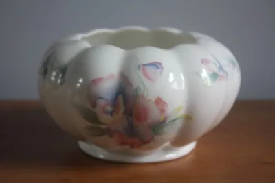 Buy Vintage Aynsley Little Sweetheart Bowl Vase • 8.50£