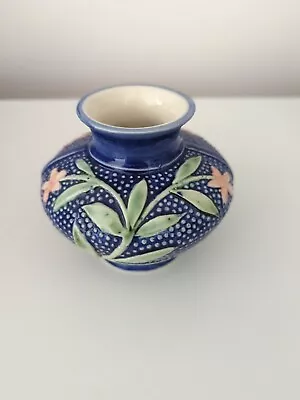 Buy Andrew Bristow Bonchurch Isle Of Wight Blue Floral Squat Studio Pottery Vase  • 27£
