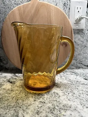 Buy Vintage Amber 'Optic Swirl' Style Pressed Glass Pitcher • 18.85£