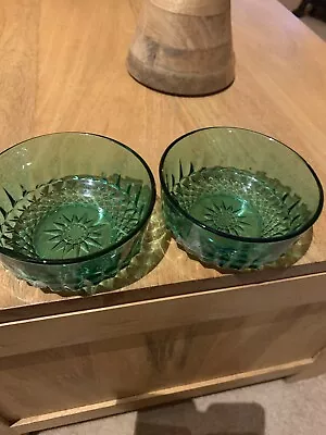 Buy Vintage Arcoroc Emerald Green Fruit Dishes • 3.75£