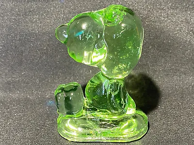 Buy Green Vaseline Glass Beagle Snoopy Peanuts Cartoon Dog Uranium Hound Paperweight • 33.21£