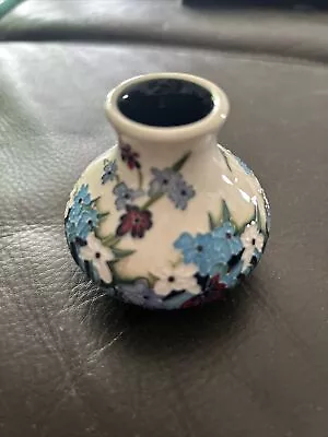 Buy Moorcroft Pottery Vase Miniature • 95£