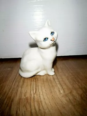 Buy Exquisite Beswick Seated White Kitten Cat ~ Head On One Side ~  Excellent • 9.99£