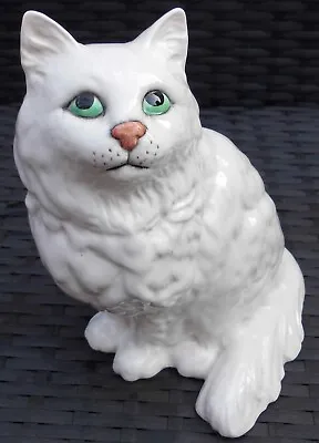 Buy Rare Beswick Persian Cat   White   Model No. 1867 • 25£