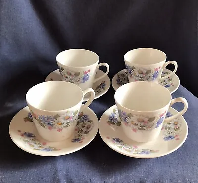 Buy Royal Kent Bone China.  4 Cups And Saucers￼. +2 Extra Saucers. White Daisies. • 5£